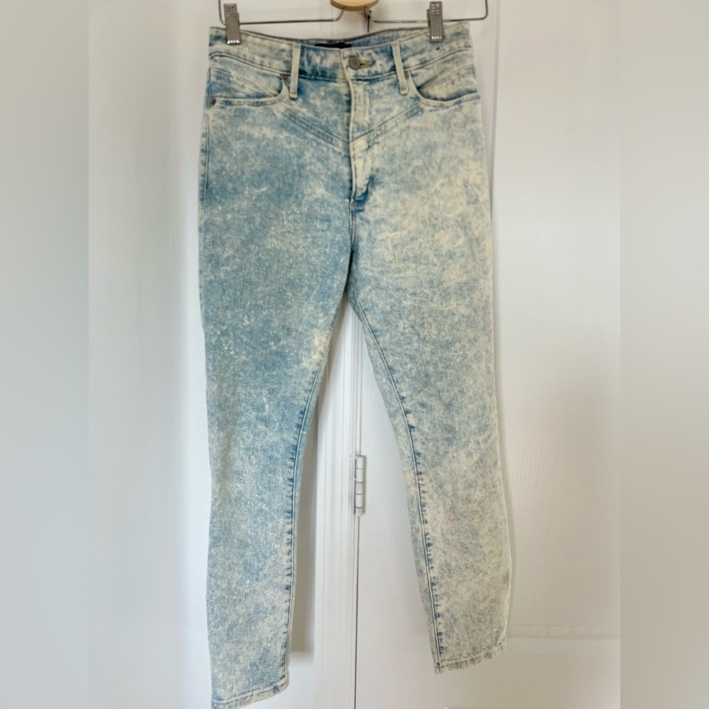 Abercrombie high rise skinny jeans. Good condition.